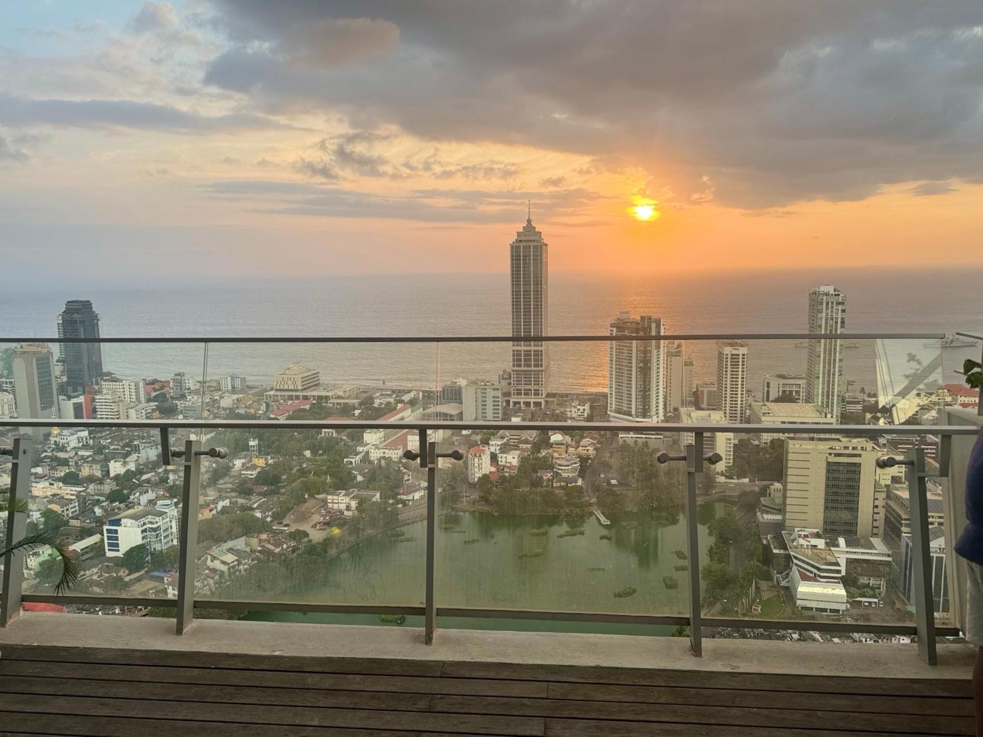 Appartamento Altair Luxury Colombo By Miracle Esterno foto